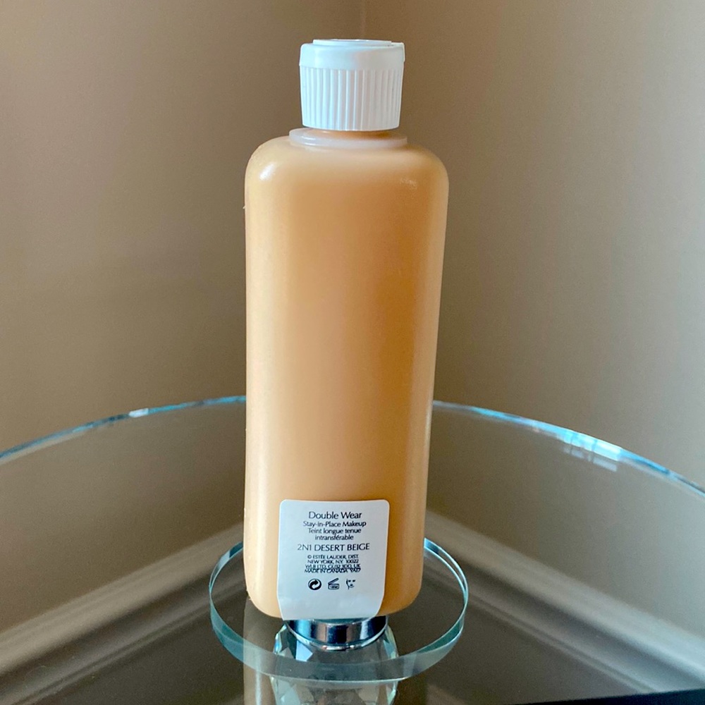 Estée Lauder AUTHENTIC JUMBO: 2N1 and 2W2size 6.7oz Double Wear Stay-In-Place M…